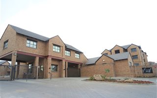 2 Bedroom Duplex in Kyalami