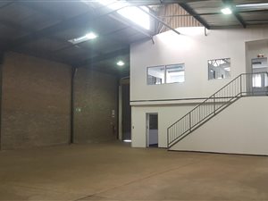 422 m² Industrial space in Meadowdale