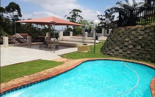 2 Bedroom House in Cowies Hill