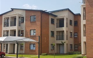 2 Bedroom Apartment in Ravenswood