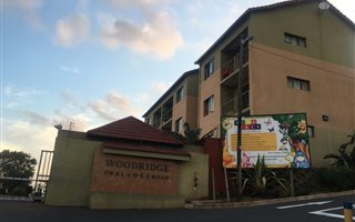 2 Bedroom Flat in Montclair
