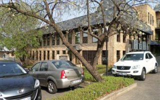 1045 m² Office Space in Hurlingham