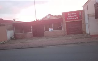 2 Bedroom House in Protea North