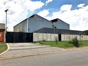 1997 m² Commercial space in Alrode