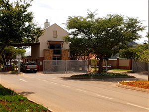 1289 m² Land available in Hazeldean (Silverlakes Surroundings)