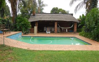 4 Bedroom House in Moregloed