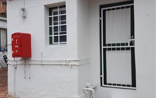 1 Bedroom Apartment in Sunnyside