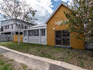 Commercial space in Vincent