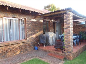 2 Bed Townhouse in Meyerspark
