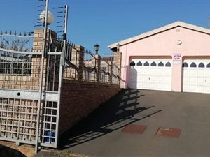 3 Bed Townhouse in Rainham