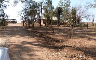 16.5 ha Farm in Honingnestkrans