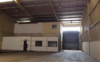 830 m² Industrial space in Booysens