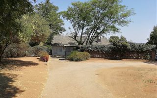 1.7 ha Farm in Modderfontein