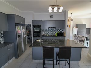 3 Bed House in Blue Mountain Village
