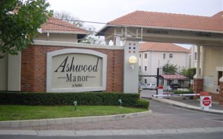 1 Bedroom Apartment in Paulshof