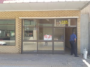 800 m² Retail Space in Springs Central