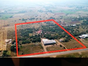 14 ha Farm in Uitzicht