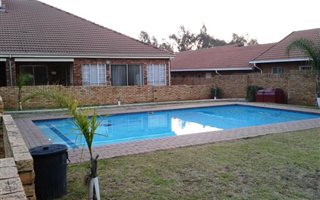 2 Bedroom Townhouse in Eldoraigne