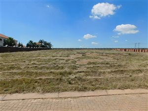8567 m² Land available in Mooikloof Heights