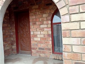 3 Bed House in Tsakane
