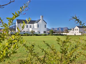 3 Bed House in Koelenbosch Country Estate
