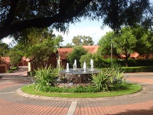 2 Bed Townhouse in Newlands