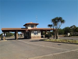 1204 m² Land available in Dinokeng