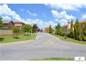 4 Bed Cluster in Country View