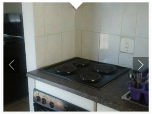 2 Bed House in Olievenhoutbosch
