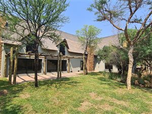 4 Bed House in Leeuwfontein Estate