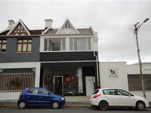 200 m² Commercial space in Gardens
