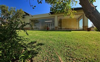 2 Bedroom House in Waterfall Hills Mature Lifestyle Estate