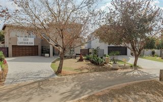 4 Bedroom House in Eye of Africa
