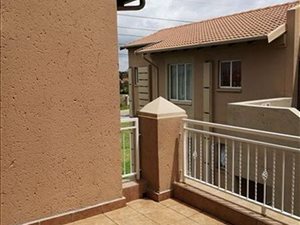 2 Bed Townhouse in Parkhaven