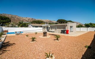 2 Bedroom House in Dobson