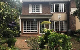 3 Bedroom Duplex in Kloof