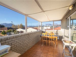 3 Bed House in Die Bos