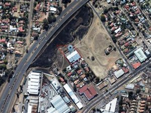 4973 m² Land available in East Lynne