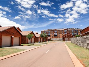 3 Bed House in Chantelle
