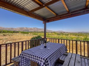 4.2 ha Farm in Grabouw