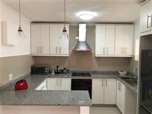 2 Bed Apartment in Essenwood
