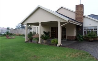 3 Bedroom House in Three Rivers