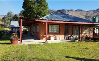 24.2 ha Farm in Dargle