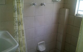 1 Bedroom Garden Cottage in Orange Grove