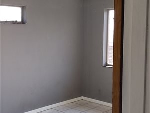 2 Bedroom Flat in Upper Ferncliffe