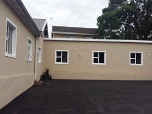 13 Bed House in Scottsville