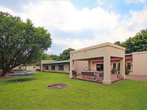 5 Bed House in Fairmount Ridge