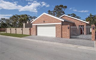 3 Bedroom House in Pinelands