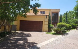 3 Bedroom Cluster in Featherbrooke Estate