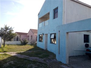 5 Bed House in Mandalay